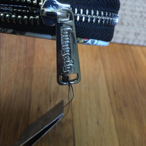 Loungefly sensational 6 wallet - Picture 5 of 12